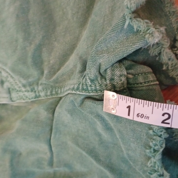 Zara Buttonfly cutoff glitterstripe green  shorts Summer! Size 2. - Picture 12 of 12
